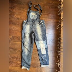 RUE21 jeans jumper